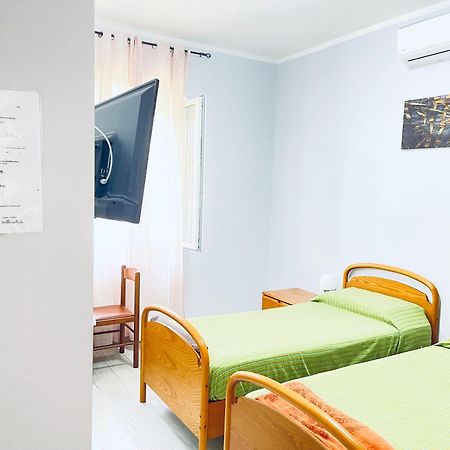 Affitta Camere Mattia Mottola Fiumicino Eksteriør bilde